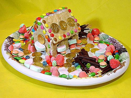 A little cookie house