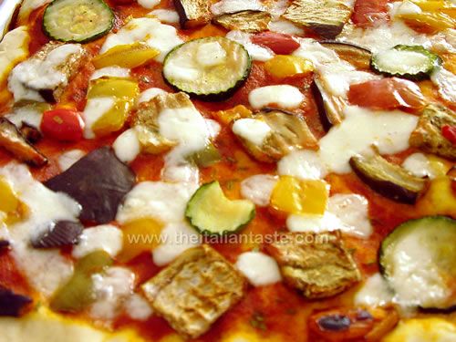 Pizza with grilled vegetables