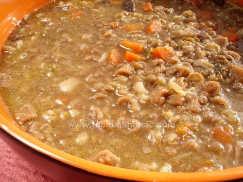 Zuppa di verze e lenticchie