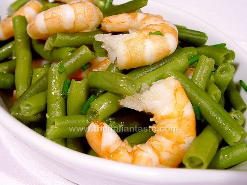 French bean & prawn salad