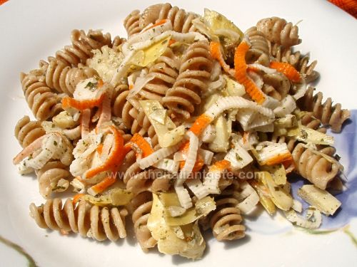 Pasta fredda con carciofi e surimi