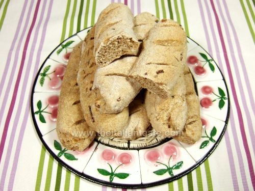 Onion sourdough bread