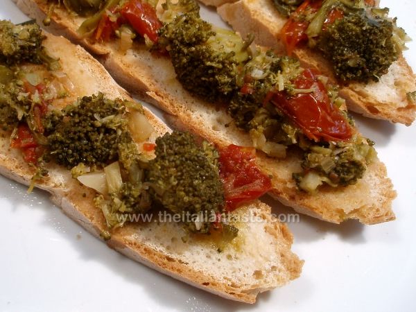 Stewed broccoli soup on toasts